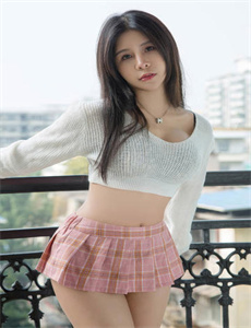 午夜成人性视频免费午夜梦回-边吃饭边摸韩国保姆的电影