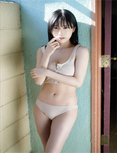 美女被男人日-我捅了英语课代表一节课